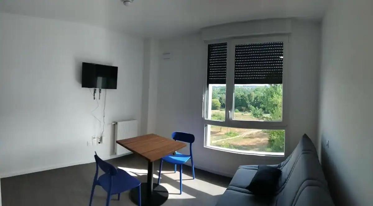 A4-13 Studio Cosy Toulouse Luaran gambar